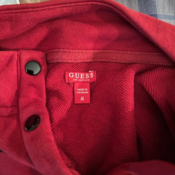 Guess Red Sweater - Picture 2 of 2